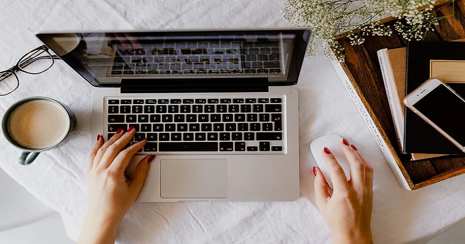 Como conseguir trabalho pela internet em 2024? 3 Trabalho pela internet