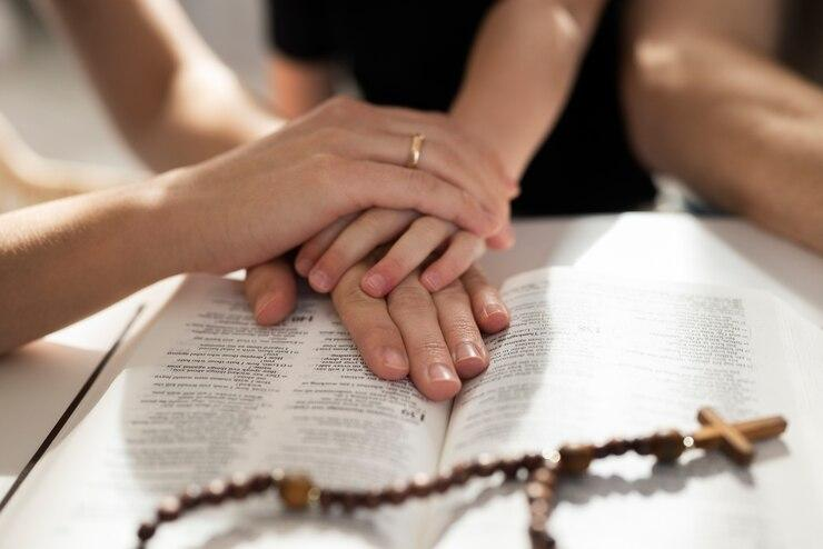Sou Muito Católico: aplicativo de orações católicas 4 Orações católicas
