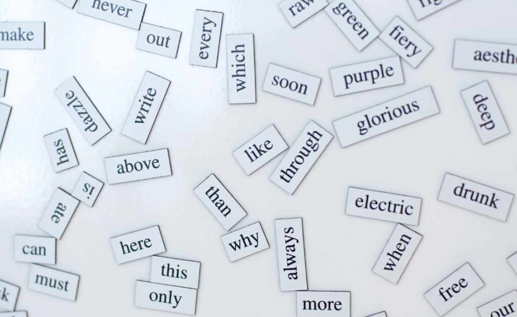 Aplicativo gratuito para estudar os verbos irregulares do Inglês 12 Verbos irregulares do Inglês
